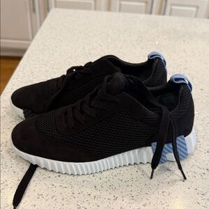 Hermes Black and Blue Women's Bouncing  Sneakers